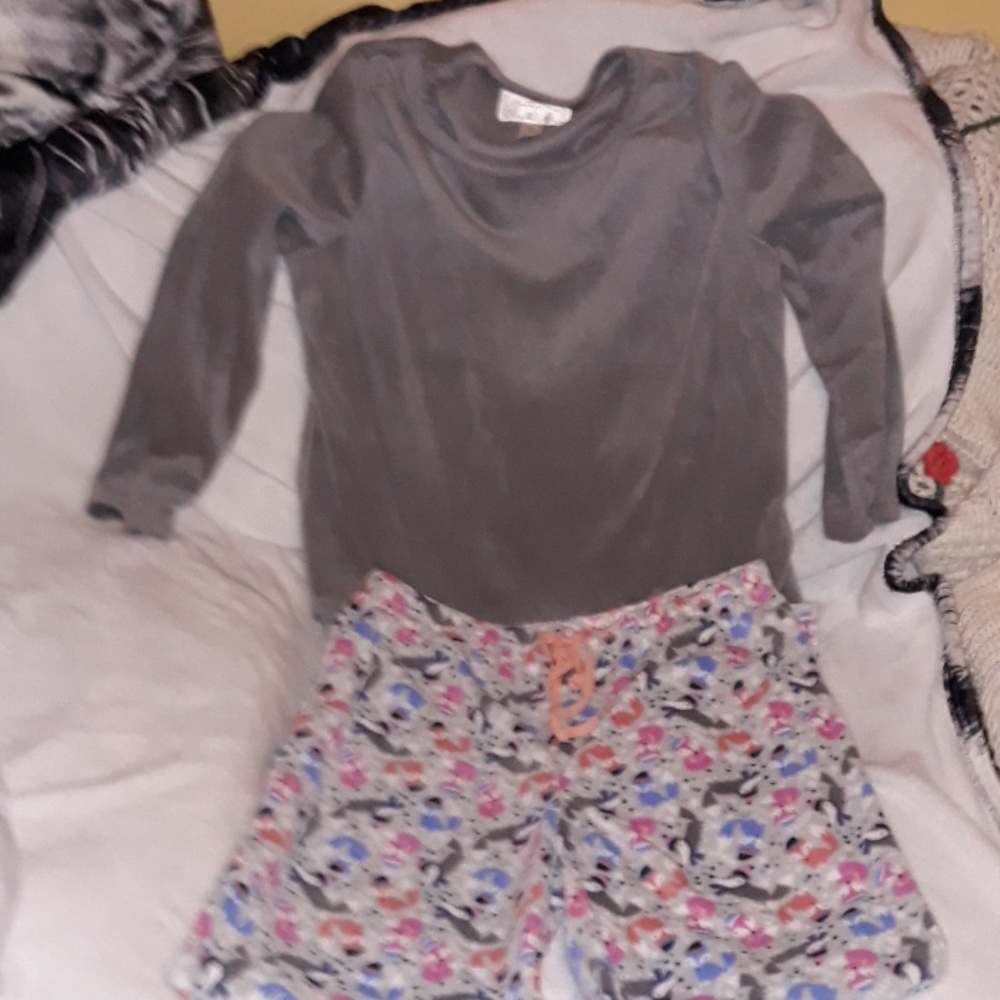 Night wear